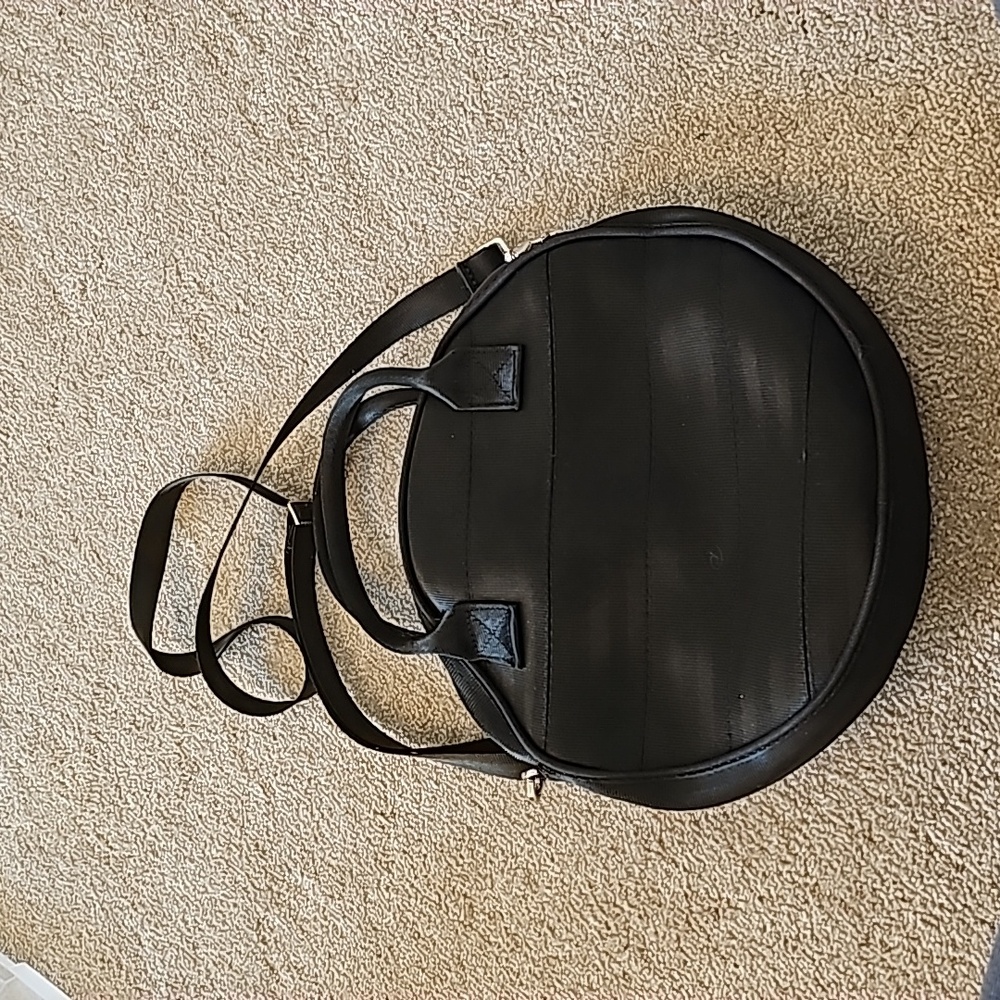 Harvey's Seatbelt Black Circle Bag